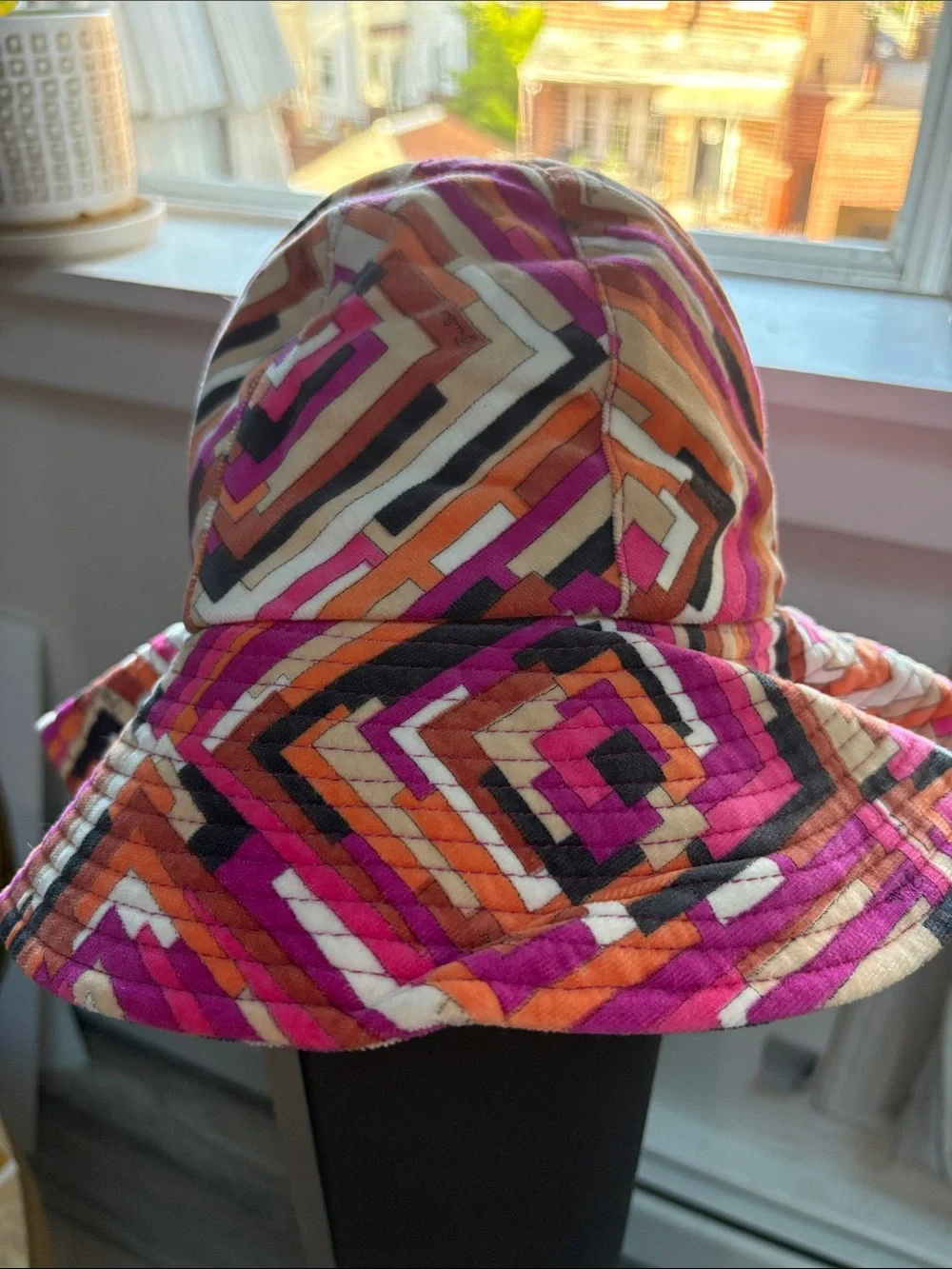 NWT Emilio Pucci Cotton Medium Brim Hat in Pink, Orange Size Medium Made in IT - Picture 1 of 5